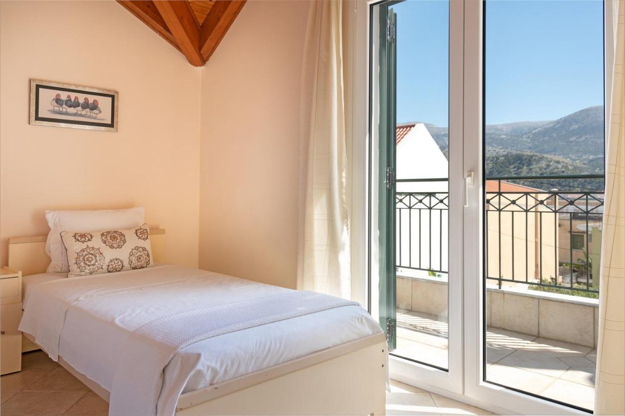 Grand Square Apartment Argostoli  Exterior photo